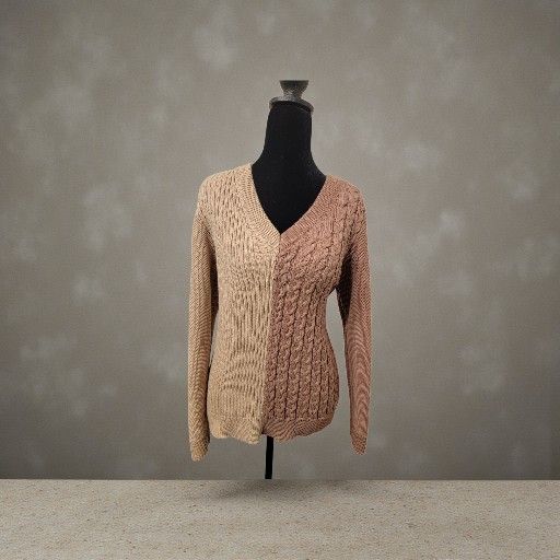 Calvin Klein Two-Tone V-Neck Cable Knit Sweater (size medium)