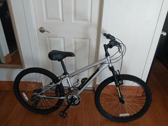 Nikishi Pueblo mountain bike