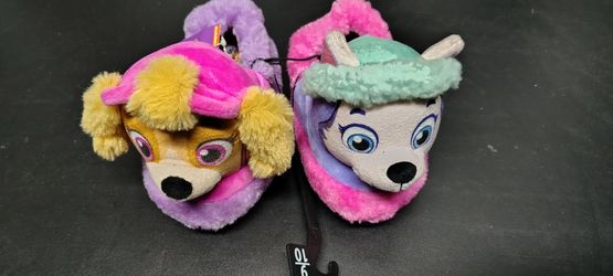 Paw Patrol Slippers Size 9/10