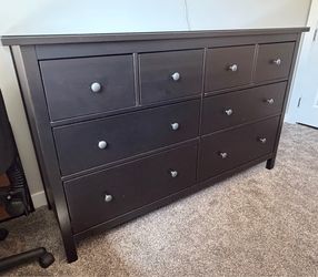 8 drawer dresser