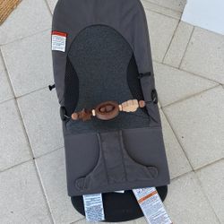 Baby Bjorn bouncer 