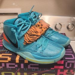Kyrie 6 Orical Aqua Size 10
