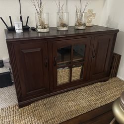 Riley Holiday Farmhouse/Rustic Burnish Oak TV Stand