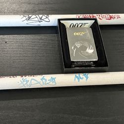Blink 182 Travis Barker signed drum sticks