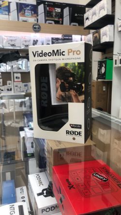 Rode VideoMic Pro Camera Mount Shotgun Microphone