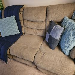 Recliner sofa and coffee table