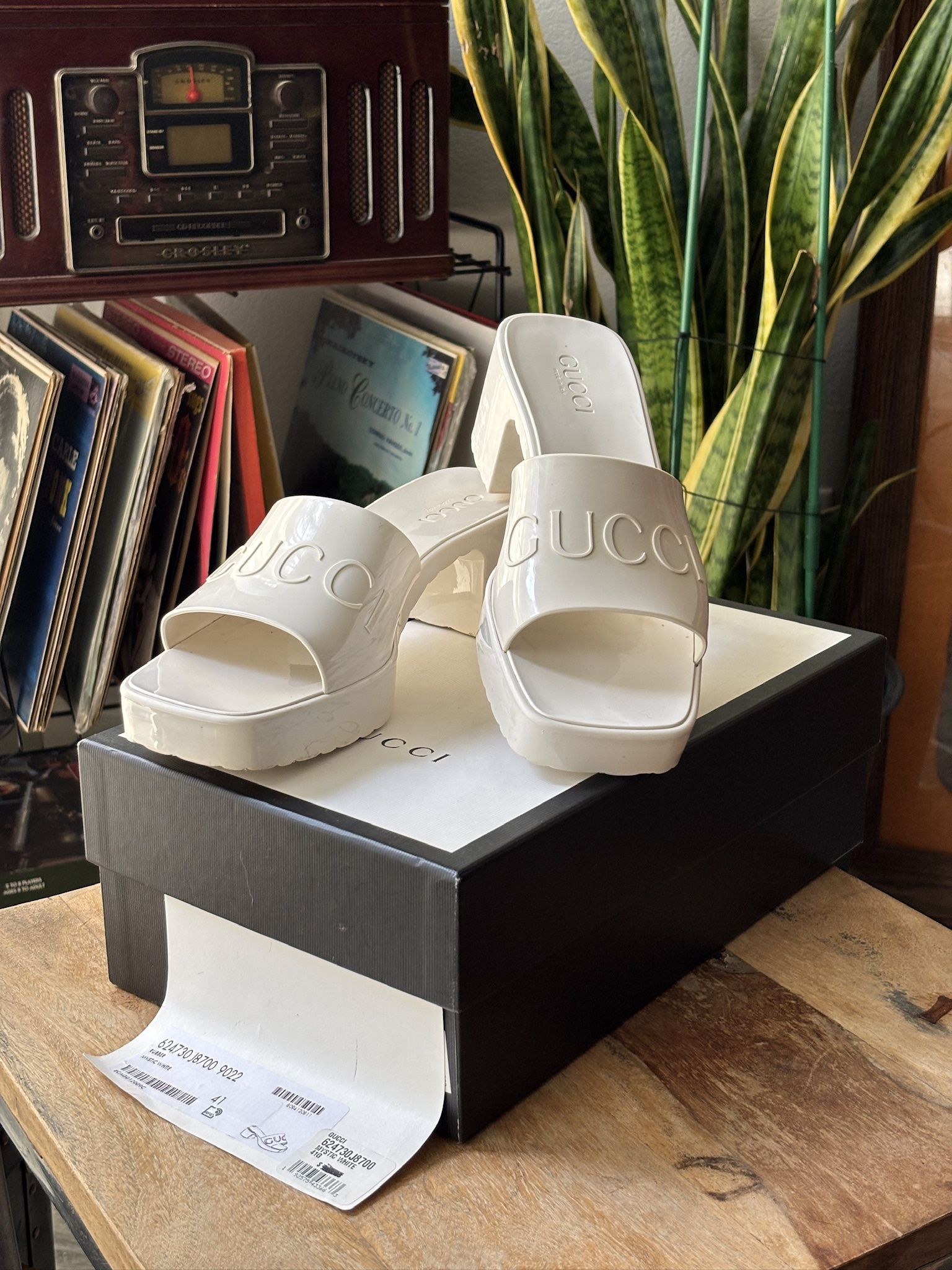 Women’s Gucci Mystic White Rubber Slides Size 41