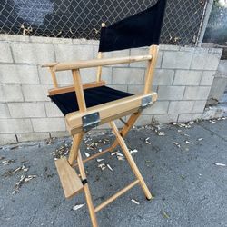 DIRECTORS CHAIR 