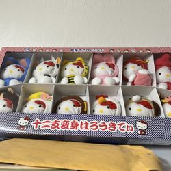 Hello Kitty 12 Zodiac 