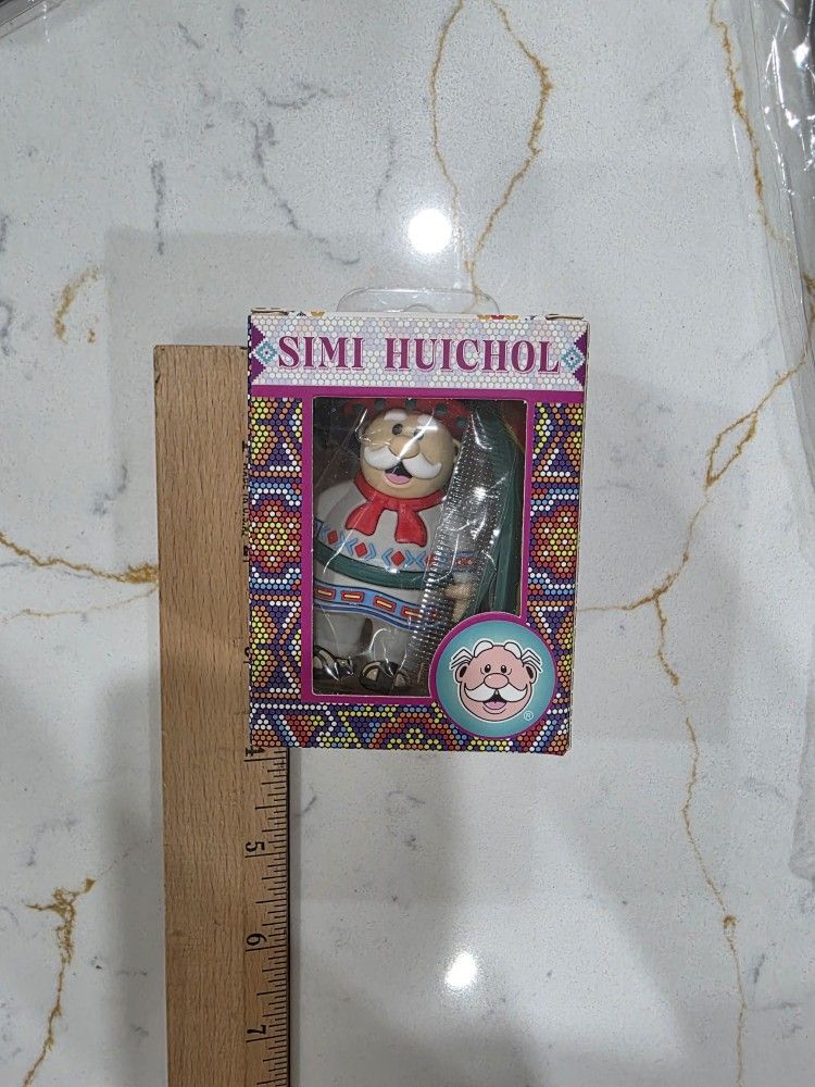 Semi HUICHOL key Chain