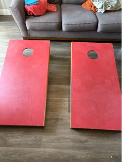 Cornhole set