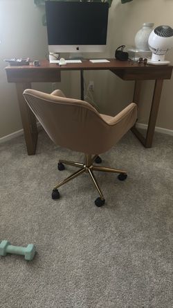 Computer desk chair