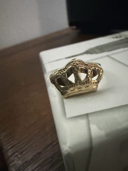 10k Crown Ring