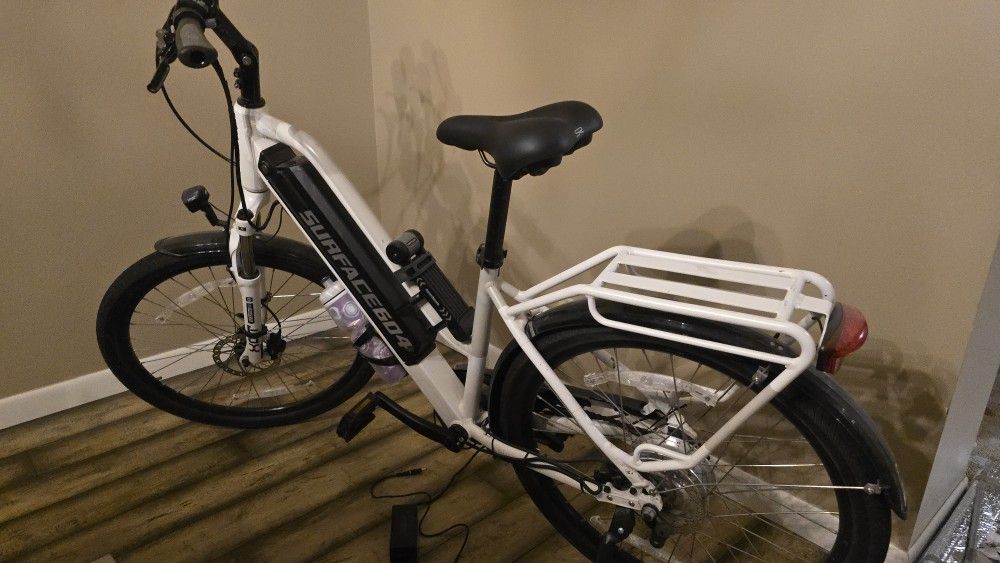 Surface 604 electric bike 750W motor