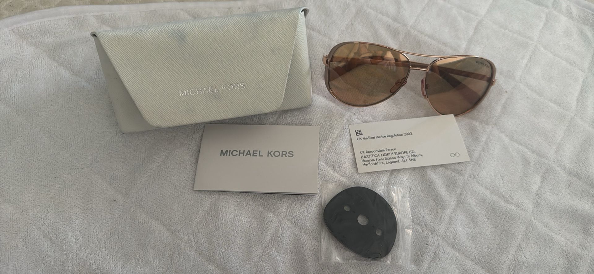 MICHAEL KORS Sunglasses