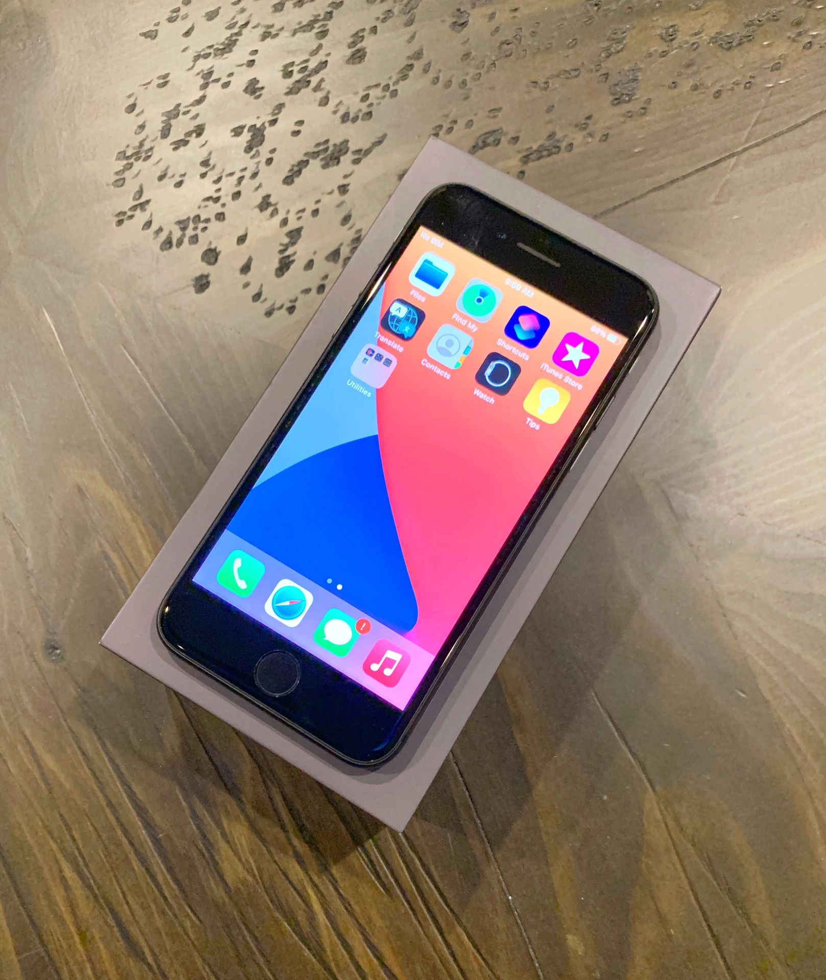 *** iPhone 8 (UNLOCKED) *** !!! FIRM PRICE