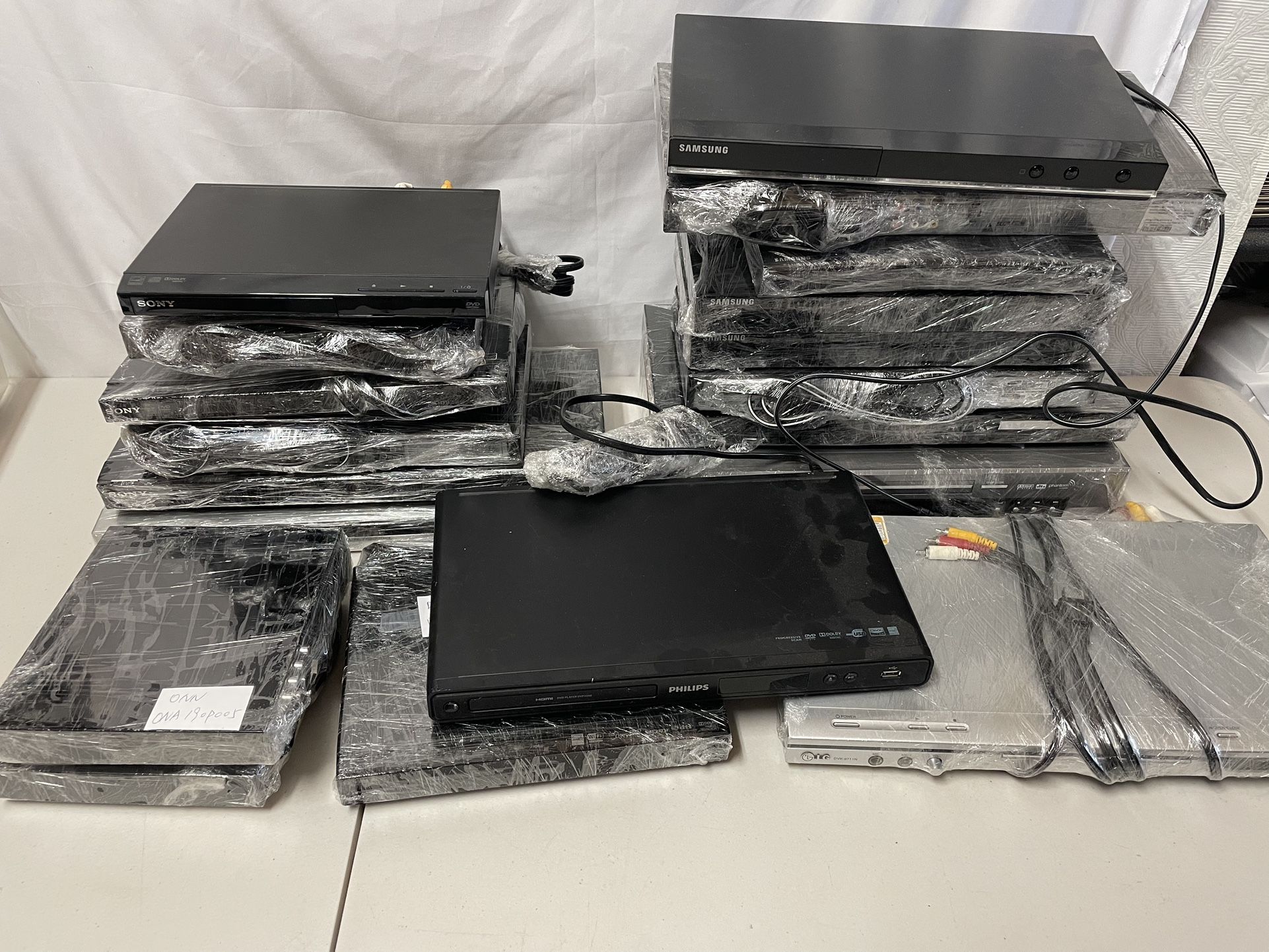 19 pcs DVD Blu-ray Players Samsung Sony Philips LG & Others