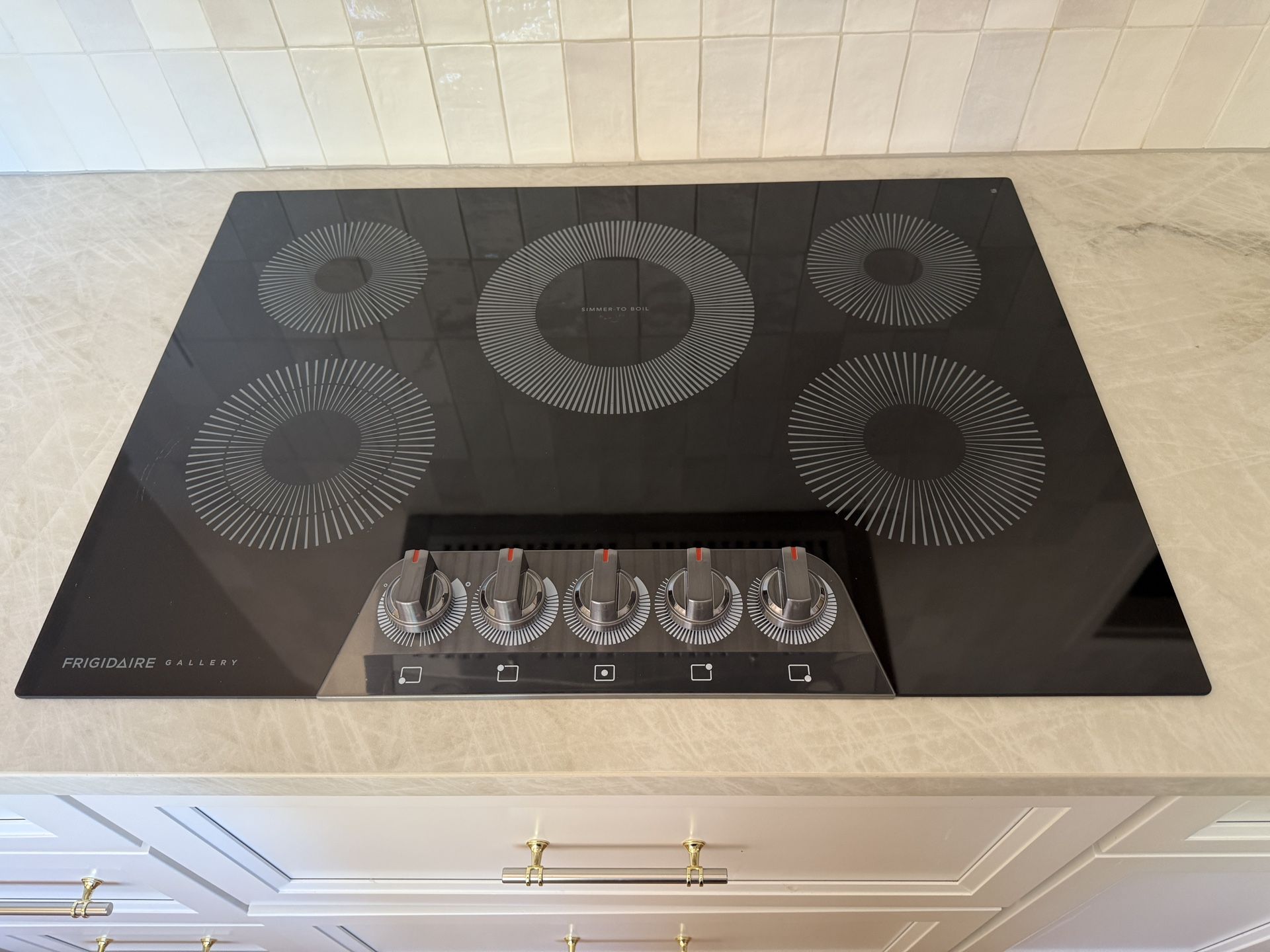 Frigidaire Gallery cooktop