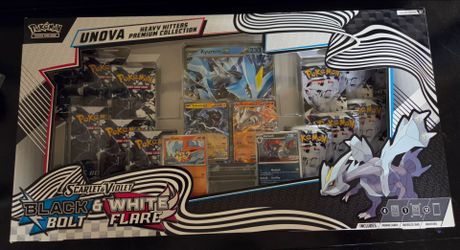 Unova Heavy Hitters Premium Collection
Unova Heavy Hitters Premium Collection