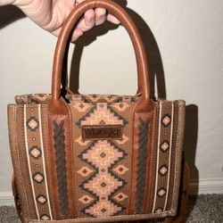 Wrangler Tote Bag In Small