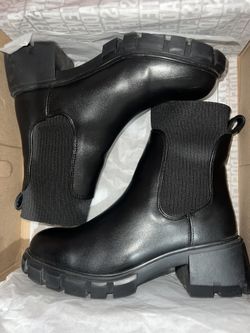 Steve Madden Boots