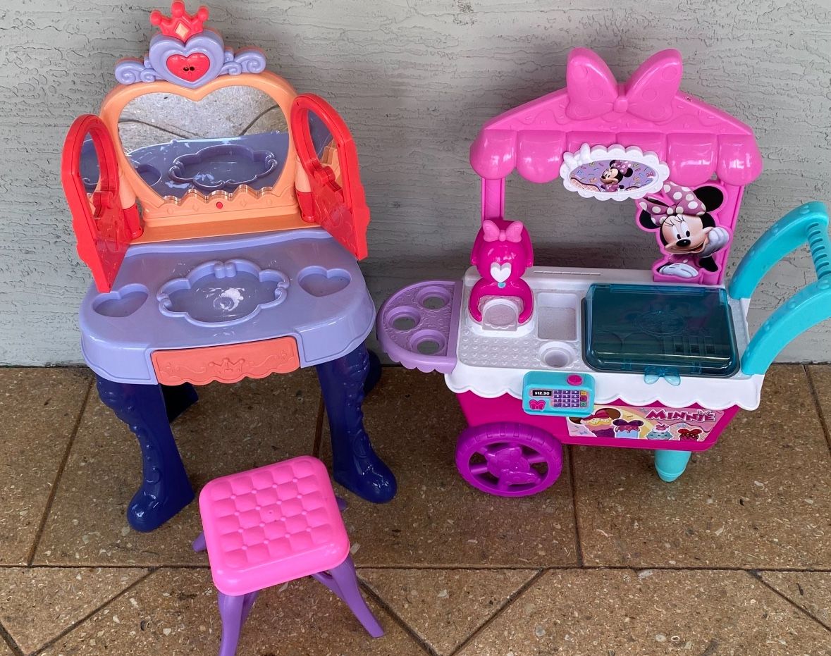 Baby Things In Good Condition $25 For Both 