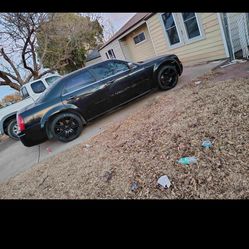 5 lug universal rims with nexen tires 20’inch