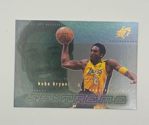 2000-01 SPx - Spxtreme Kobe Bryant #X8 - Near Mint