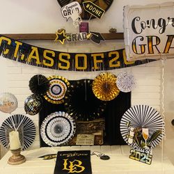 Graduation Decor