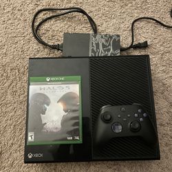 Xbox One With Controller And Game