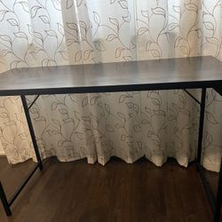 Black Desk And Chair