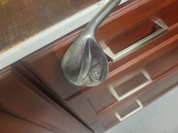 Triple Crown By Tiger Shark Triple Wedge Golf Club with tiger Shark Steel Shaft.