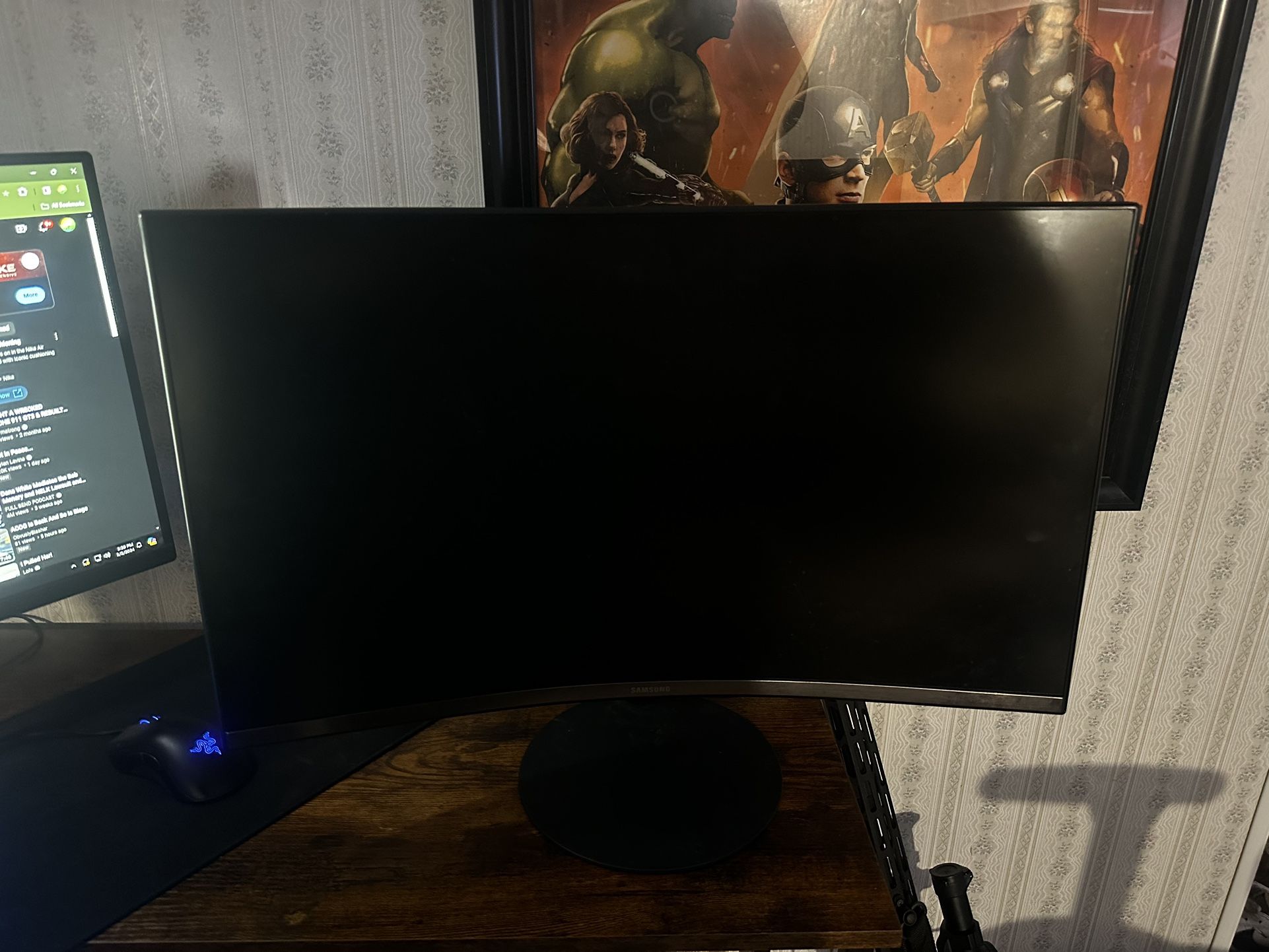 Samsung 27” Curved Monitor