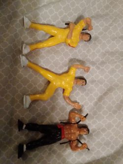 Vintage Bruce Lee action figure set. $8