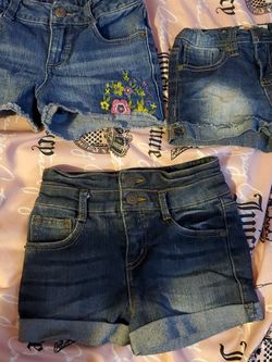 Girld's Short For Kids Size 6