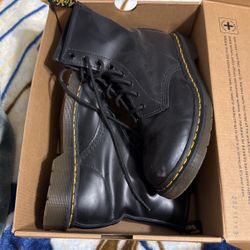Doc martens Size 9 Women’s 