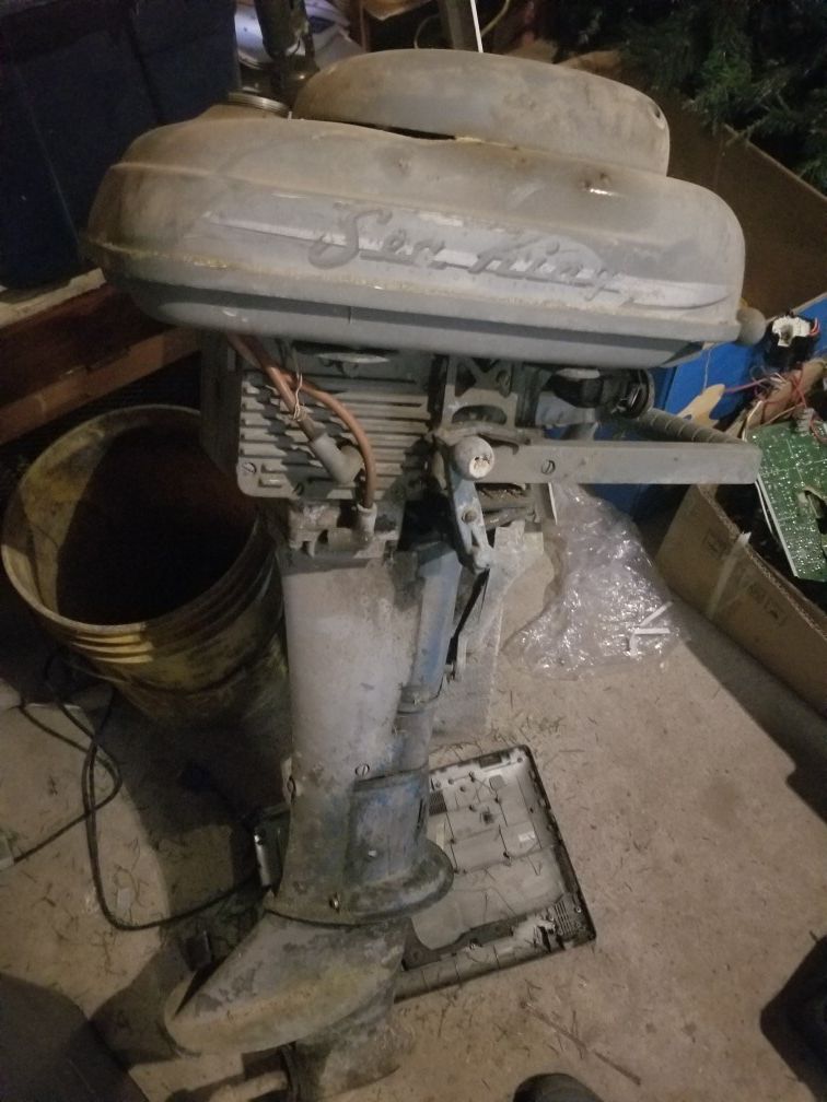 Sea King outboard motor not locked up and has compression sale or trade