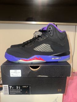 Jordan 5 Retro Fierce Purple “Raptors” 7y