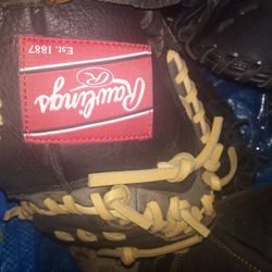 BASEBALL ⚾ CATCHER CATCHERS GLOVE GLOVES! only 80 Each! Better Hurry 😁😜