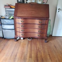 1940 Secretary Desk+