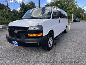 2022 Chevrolet Express Passenger