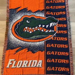 University of Florida Gators Knit Throw Blanket Fringe Bed Party Dorm