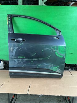 FRONT DOOR SPORTAGE  RIGHT SIDE 2023 2024 2025 OEM