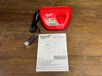 Milwaukee M12 charger