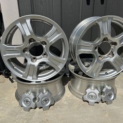 Toyota Tundra 18” Wheels