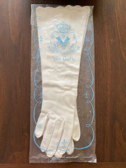 Vintage Van Raalte Opera Gloves