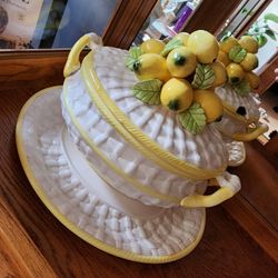 Lemon Ceramic Pot 