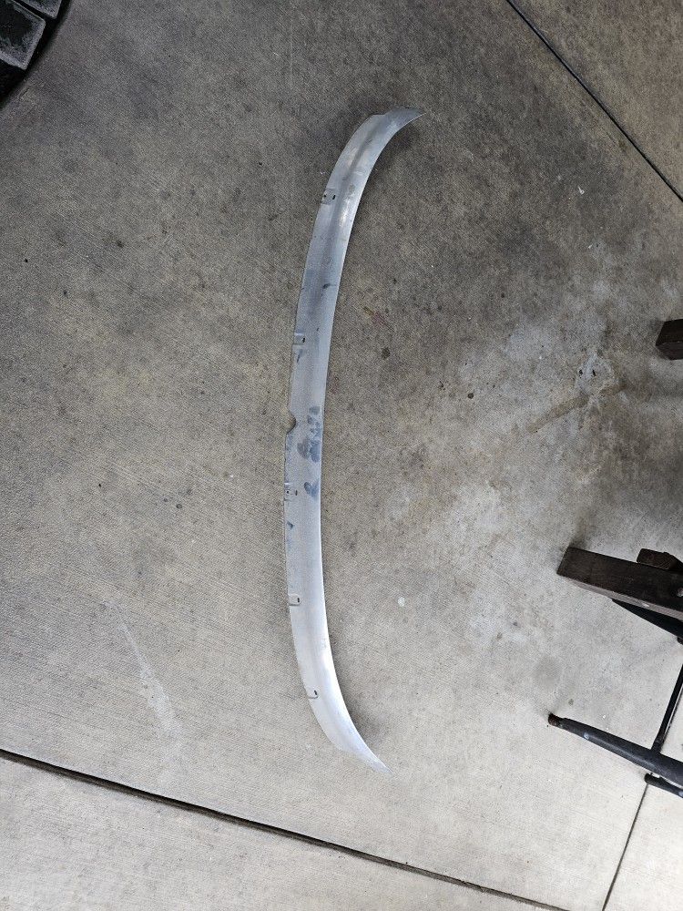 G Body Windshield Lower Stainless Trim