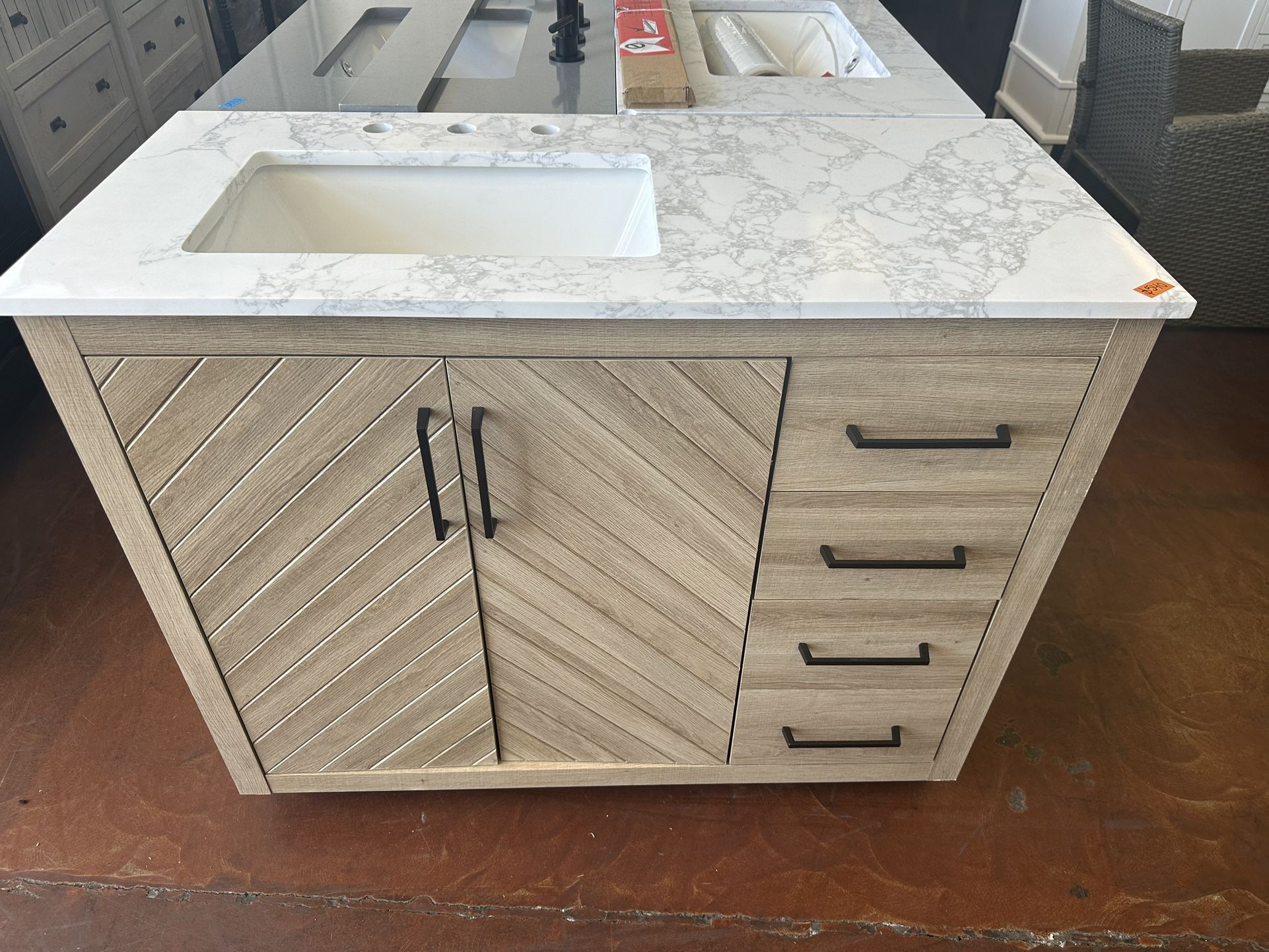 Glacier Bay Huckleberry 42 in. W x 19 in. D x 34.5 in. H Bath Vanity in Weathered Tan with White Cultured Marble Top