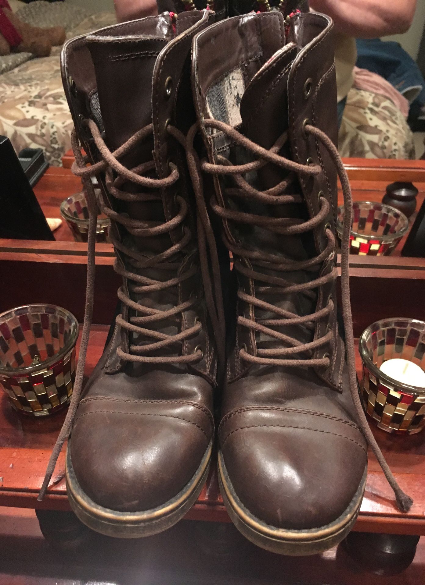 Teen boots size 6 brown